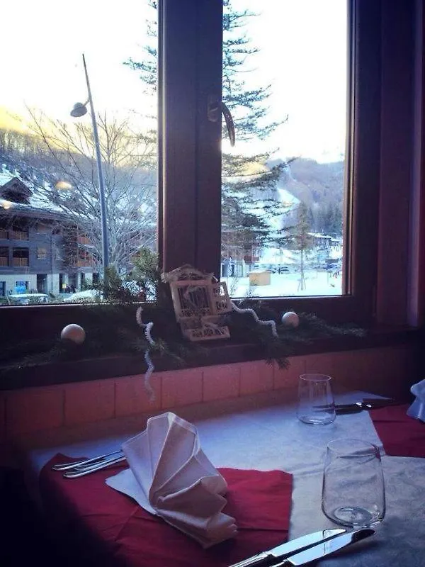Hotel I Pionieri Abetone 3*,
